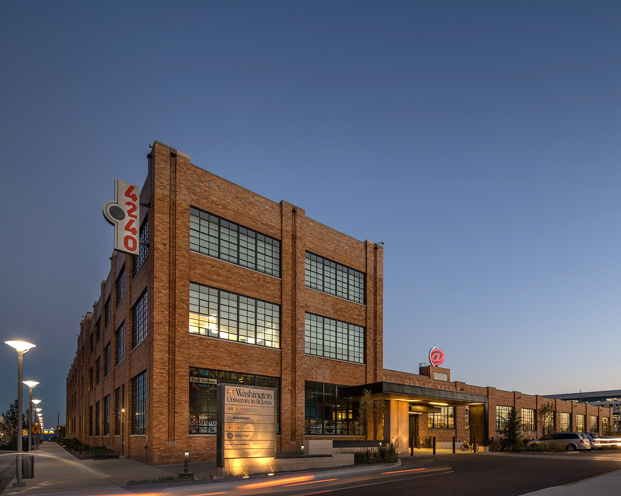 06 STL - 4240 - Exterior No Label
